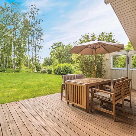 3 Bedroom Gorgeous In 別荘 Askeby