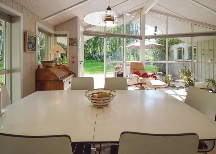 3 Bedroom Gorgeous In Casa vacanze
